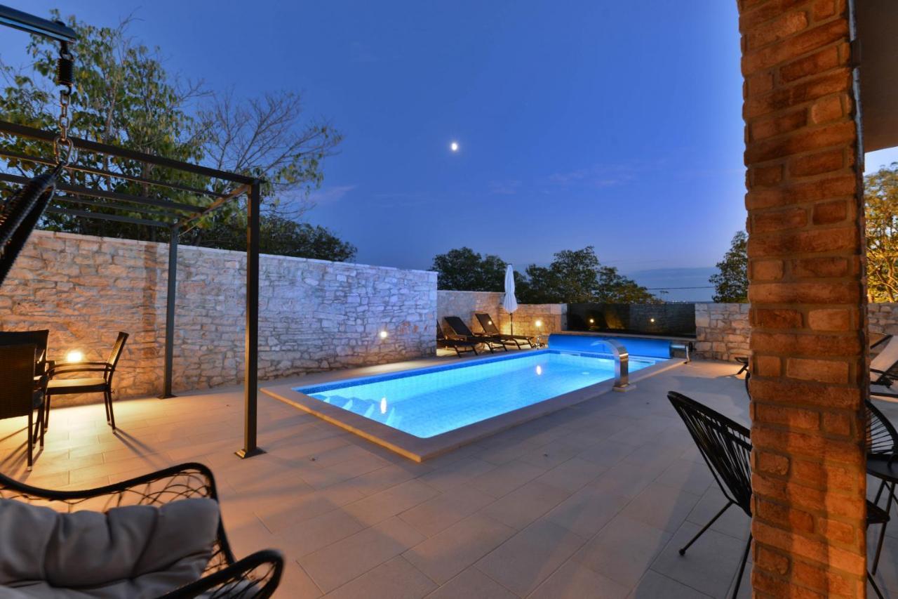 Stone Villa Didovi Snovi With Heated Pool Lisane Ostrovicke 외부 사진
